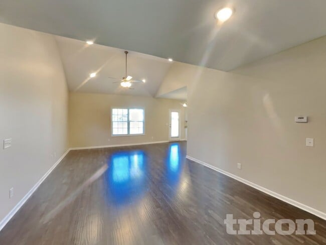 Photo - 741 Mitscher Dr