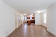 3BR, 1.5BA - 1589 SF