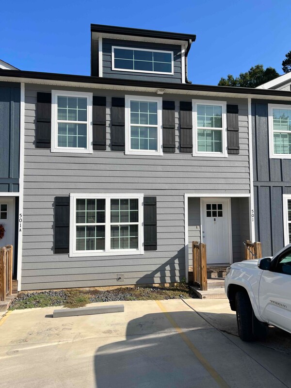 Photo - 501 N Varnell Rd Apartment Unit B