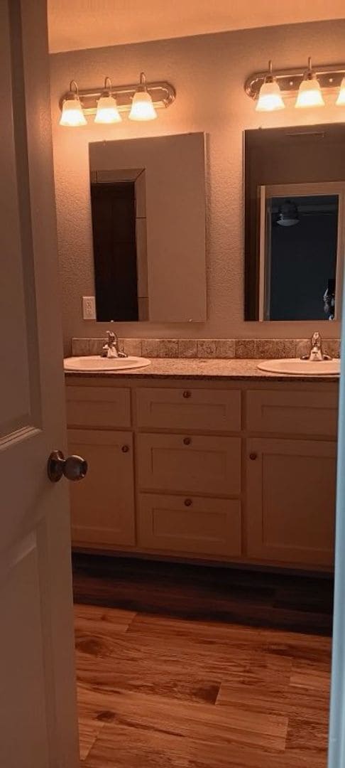 Photo - 3 bedroom/2 bathroom townhouse