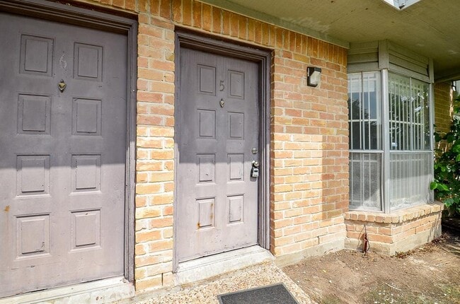 Photo - 9350 Country Creek St Condo Unit 5