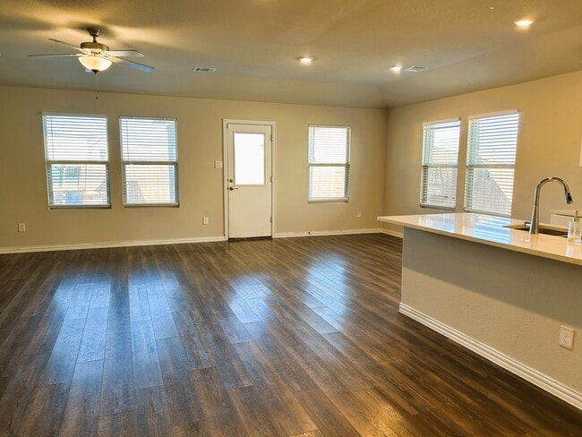 Photo - 2128 Proteus Dr