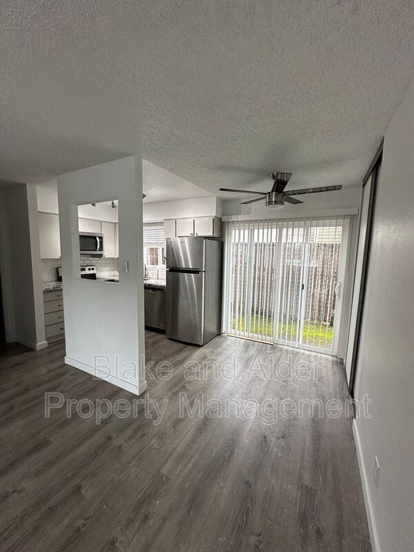 Photo - 834 SE 42nd Ave