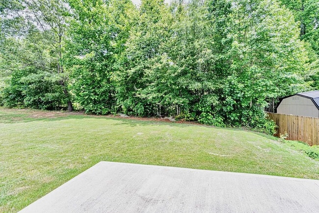 Photo - 245 Hartwood Lake Ln