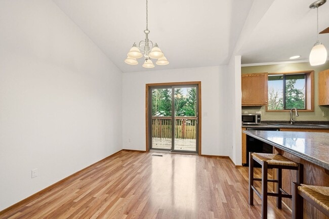 Photo - 21979 SW Mandan Dr