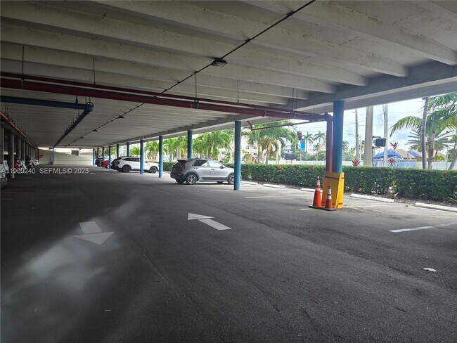 Photo - 1600 S Ocean Dr Unidad 4I