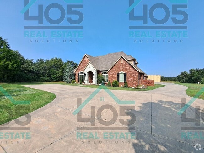 Building Photo - STUNNING 5 Bedroom on 5 Acers in Choctaw Rental