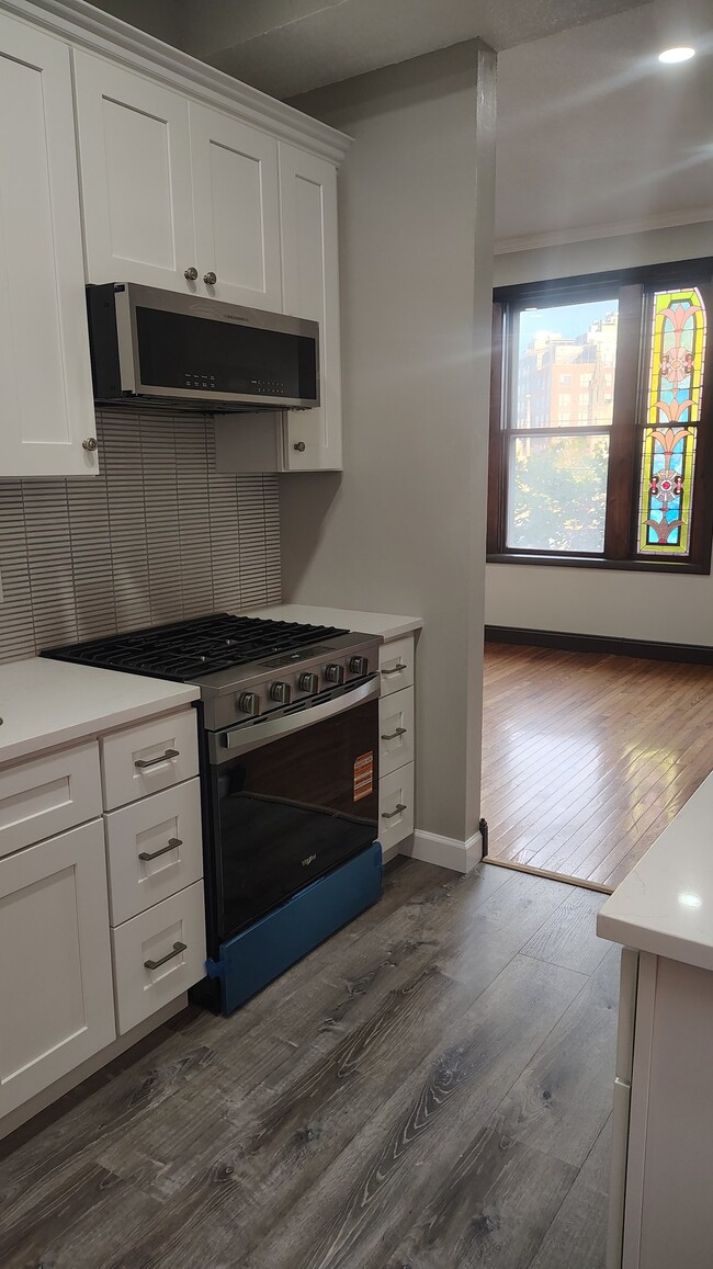 106 William St Unidad 2