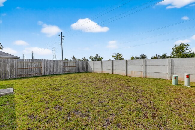 Photo - 7719 Cedar Birch Dr