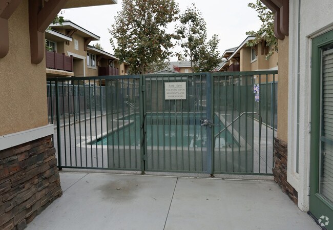 Photo - Sunrise Terrace