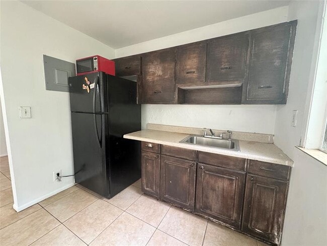 Photo - 514 SW 3rd Ave