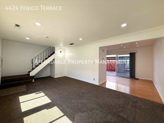 4424 Fenico Terrace