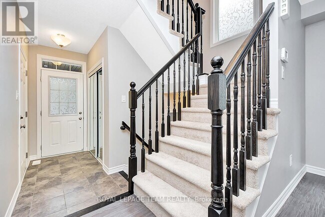 Photo - 1914 Maple Grove Rd