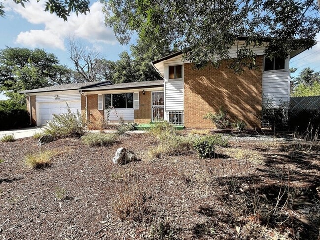 Photo - 13121 E 31st Ave