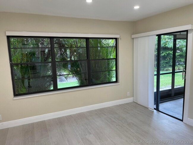 29 Bethesda Park Cir