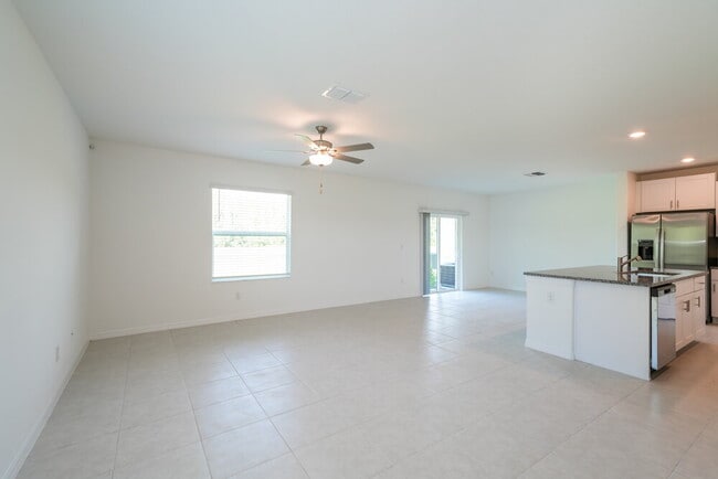 Photo - 2125 Skybrooke Blvd