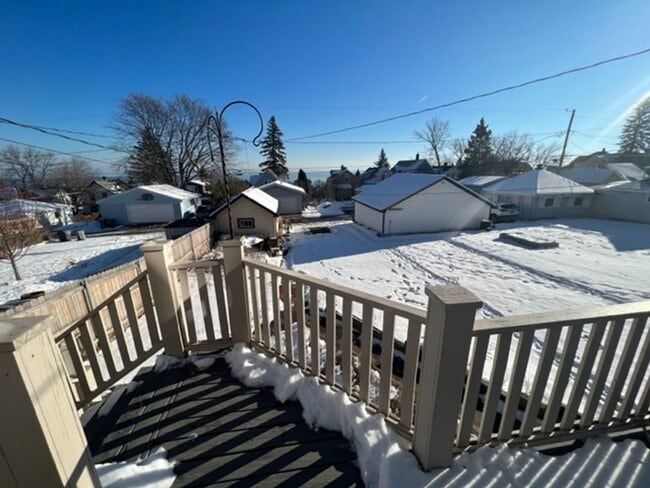 Photo - Duluth MN - 3 Bedroom - 2 Bath - 1 Car Gar...