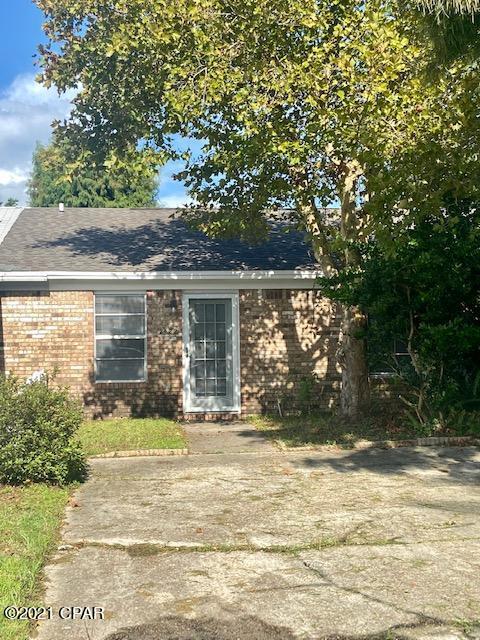 Building Photo - 2422 Johnson Dr