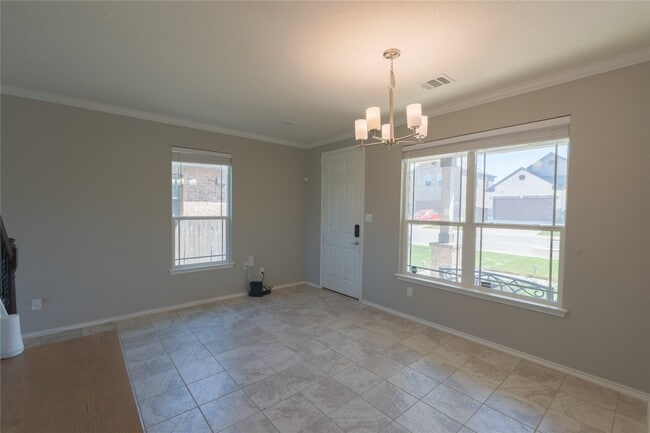 Photo - 404 Kaden Prince Dr