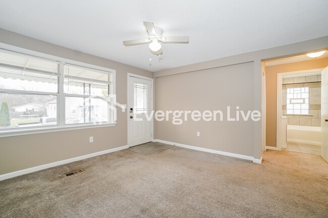 Photo - 2638 S 5th St