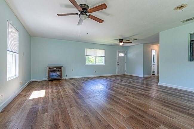 Photo - 314 Normagene St