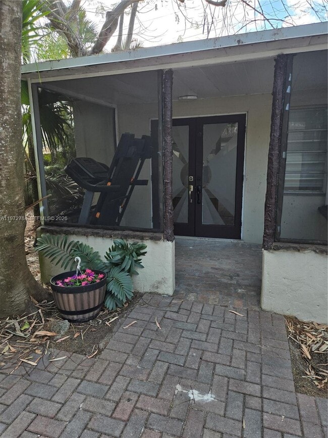 Photo - 1445 N Andrews Ave