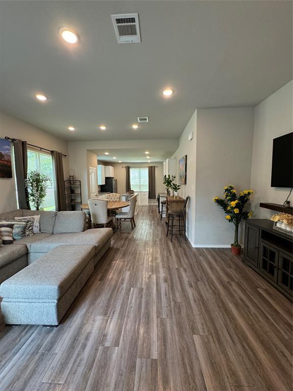 Building Photo - 710 Crystal River Rental