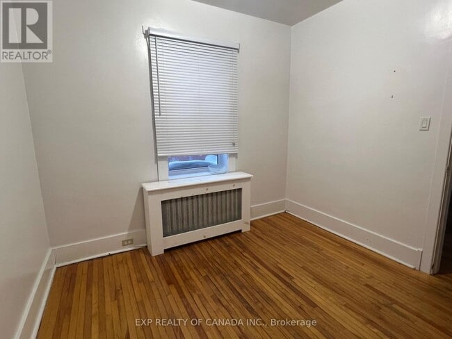 Photo - 82 Dwyer Ave Unit 2