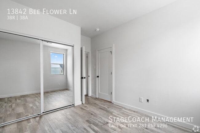 Photo - 13842 Bee Flower Ln
