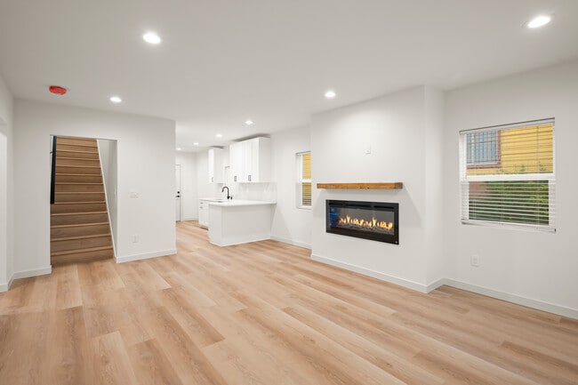 Photo - 110 NW 83rd St