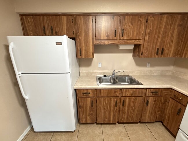 2555 E Marco Ct Unit 13