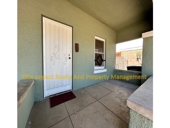 Photo - 1303 N Park Ave