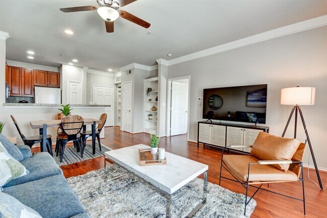 2400 McCue Rd Unit 448