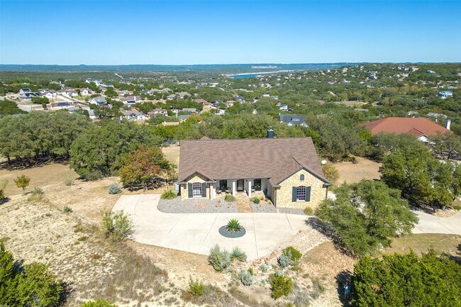 Photo - 702 E Summit Dr