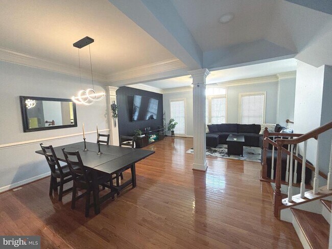 Photo - 3120 King Ln