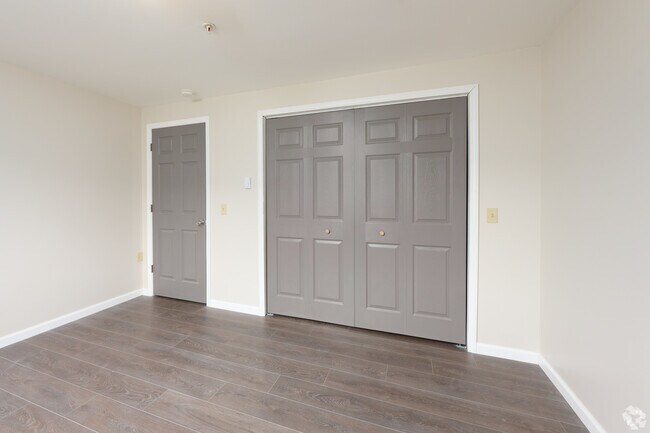 Photo - The Laurel Residences on Main