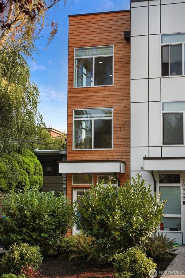 Photo - Stylish 2020-Built townhome in heart of Ballard