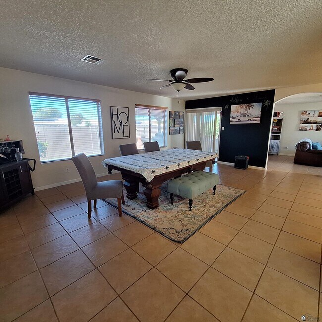 Photo - 2542 S 32nd Ave