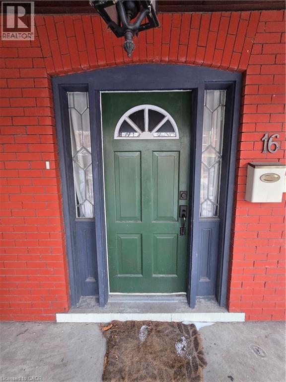 Photo - 16 Cedar Ave