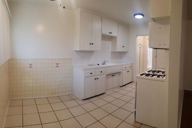 Photo - North Park Charmer! 1bdr with hardwood floors (Texas)