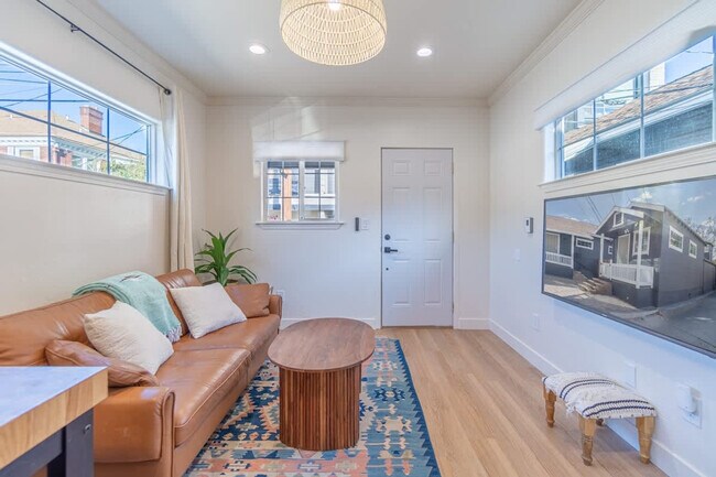 142 Bell St Unit SI ID1250763P