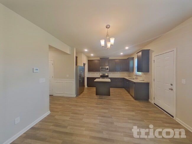 Photo - 7218 Sanctuary St