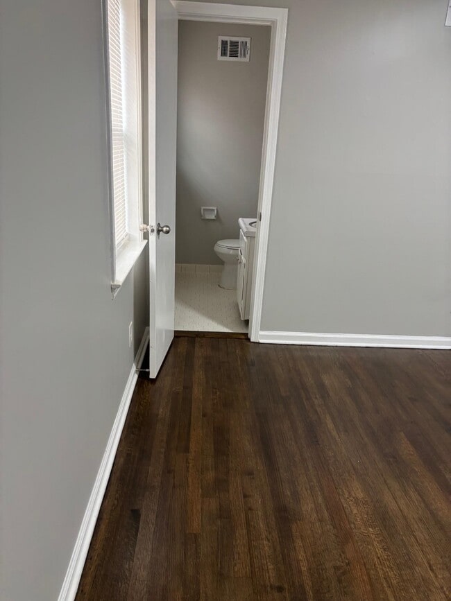 Photo - 3124 Boone St