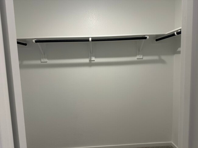 Photo - 4033 Equestrian Dr