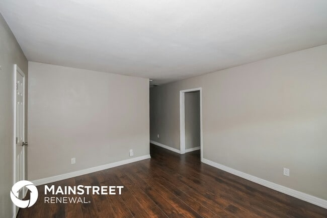 Photo - 4119 Sudbury Ave