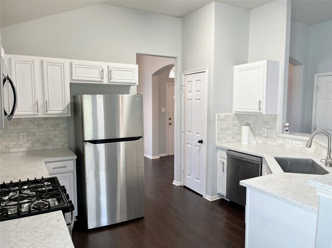 Photo - 19335 Little Pine Ln