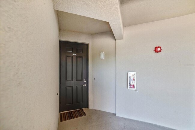 Photo - 16804 Vardon Ter Unidad 201