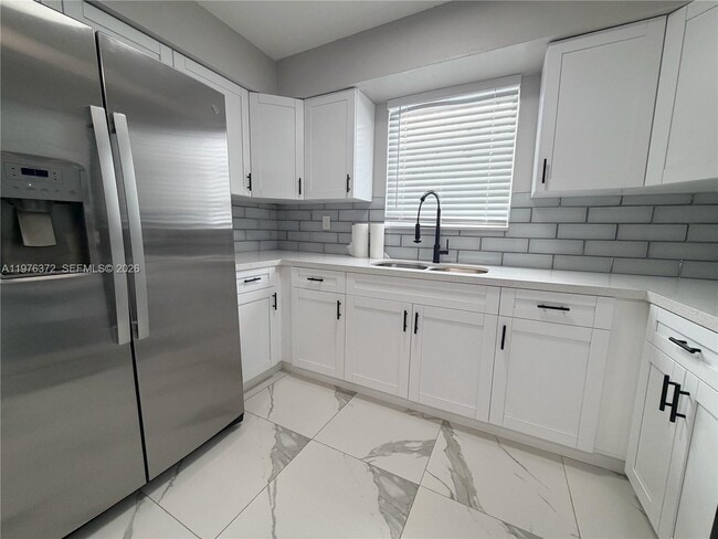 Photo - 508 E 23rd St Unit 508