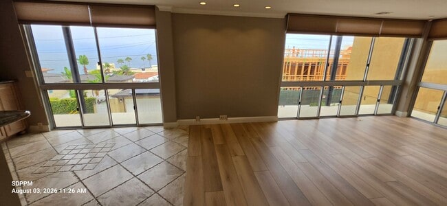 Photo - 800 Prospect St