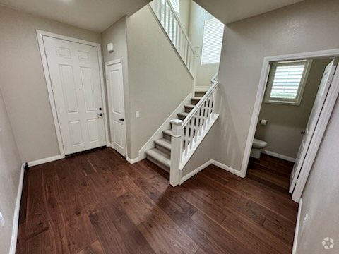 Building Photo - 354 Golden Bear Ln Rental